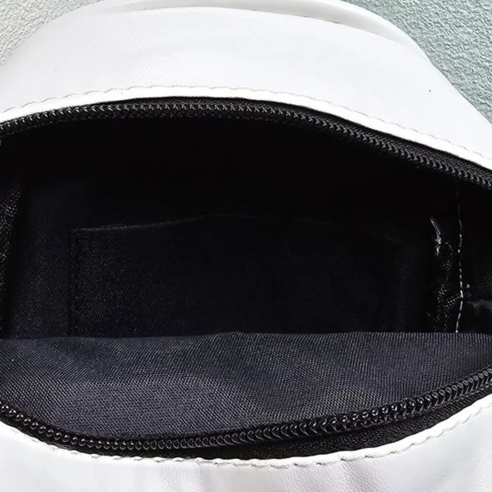 🎃 White Ghost Crossbody‎ Bag (NWOT)